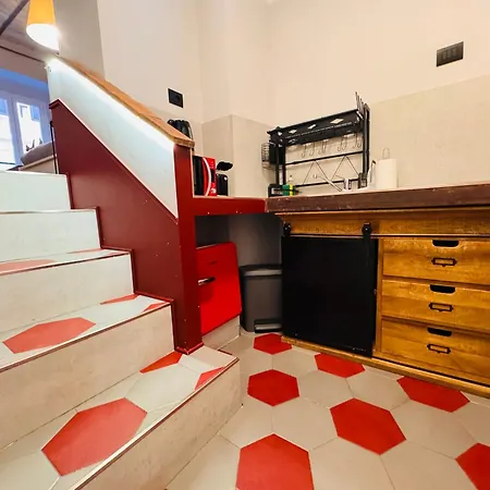 Hexa Apartment *